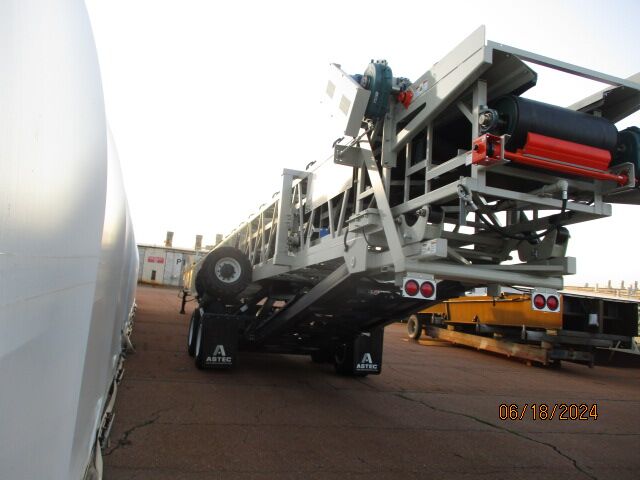 2024 Astec Series 33-36136LP SuperStacker Telescoping Conveyor - Image 3