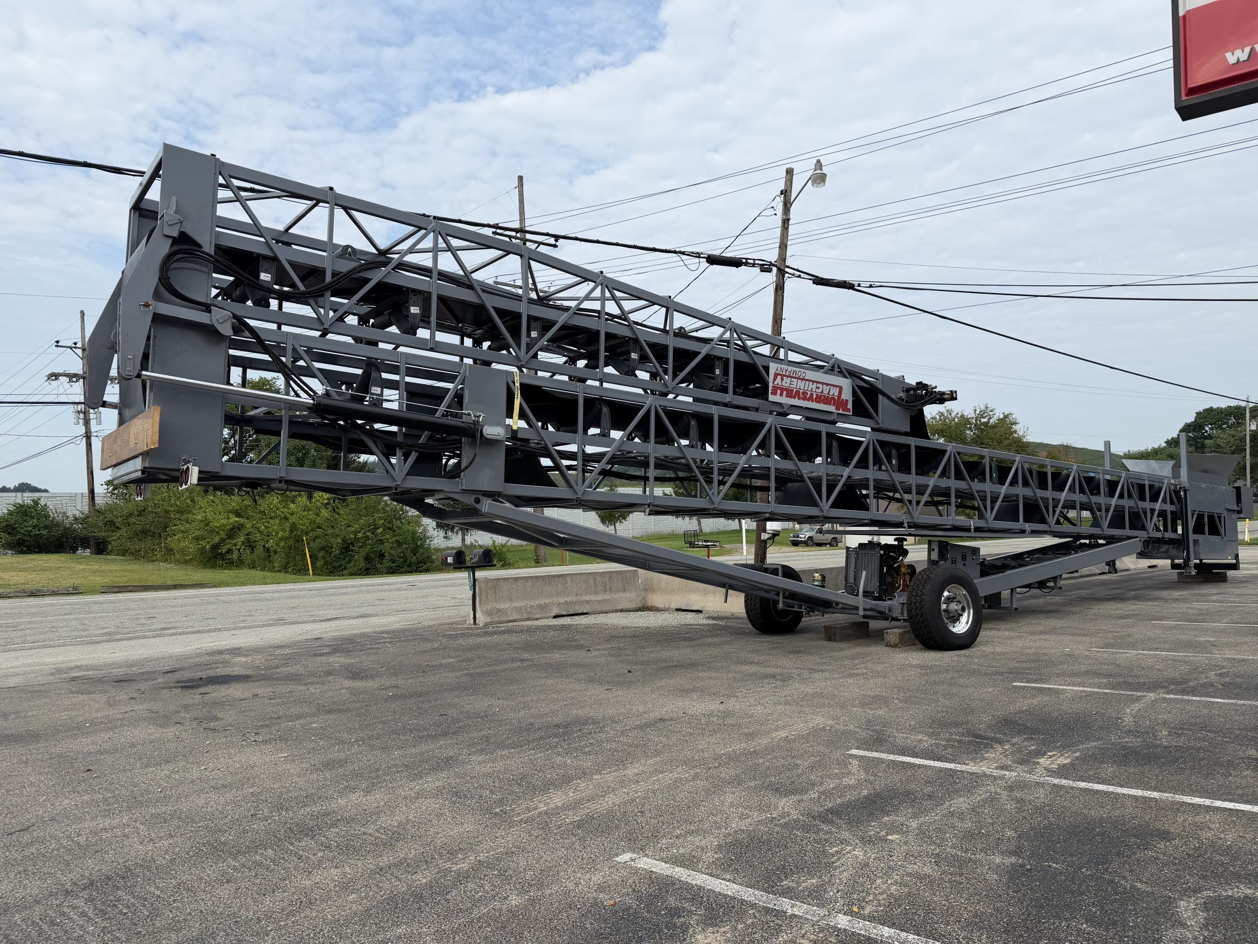 36x100 Diesel Self Contained Radial Stacking Conveyor - Image 2